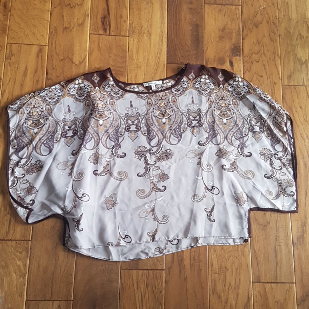 Quintessential Cape Style Brown Top with Design